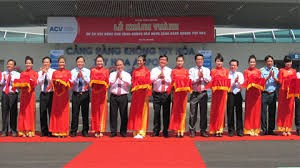Inauguration de l’aéroport de Tuy Hoa - ảnh 1